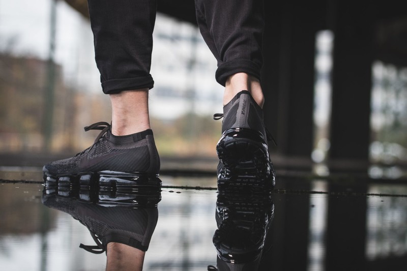 Nike vapormax midnight fog on clearance feet